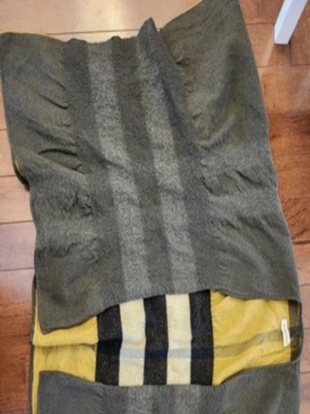 Burberry Cape Poncho women's one size in merino wool